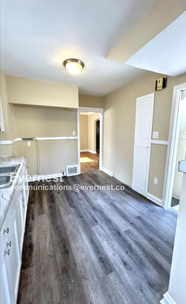 Photo - 3 Bed, 1 Bath Home with Great Space / Avai...