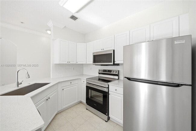 Photo - 4600 SW 160th Ave Unit 610