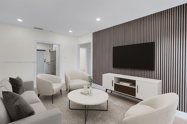 Photo - 2772 SW 25th St Unidad 2