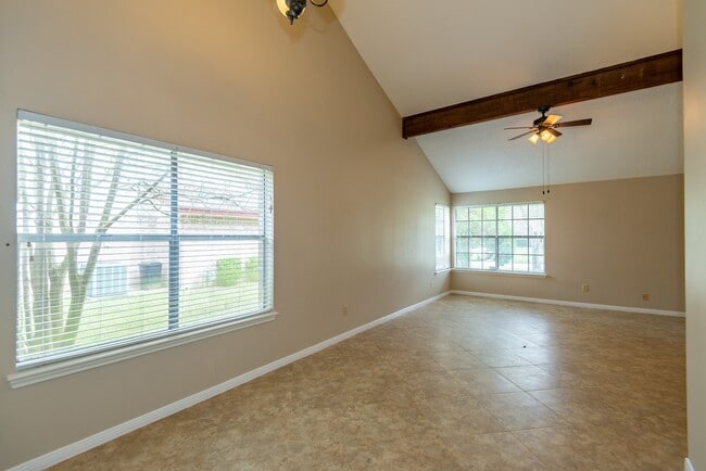 12034 Paddock Way