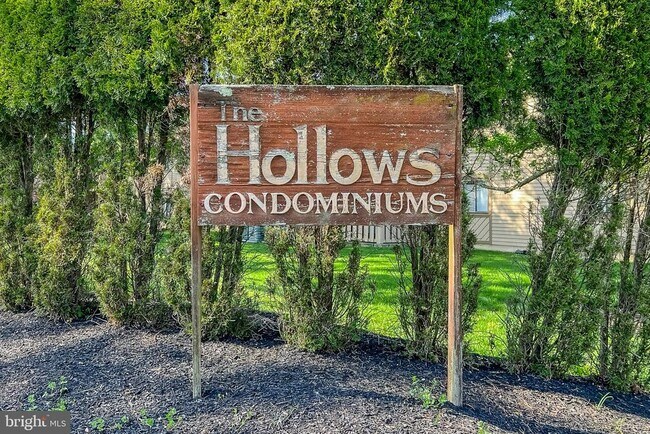 Building Photo - 103 Woodhollow Dr