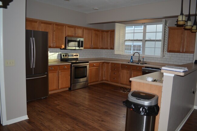 Photo - 3064 Triumph Dr Unidad 2