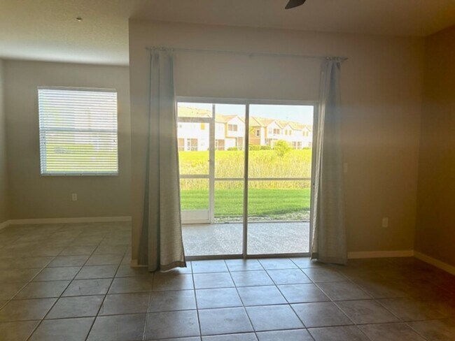 Photo - 3720 Parkridge Cir Apartamento Unidad 1