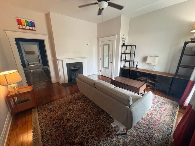 Photo - GERMANTOWN 2-BED 2-BATH FENCED YARD