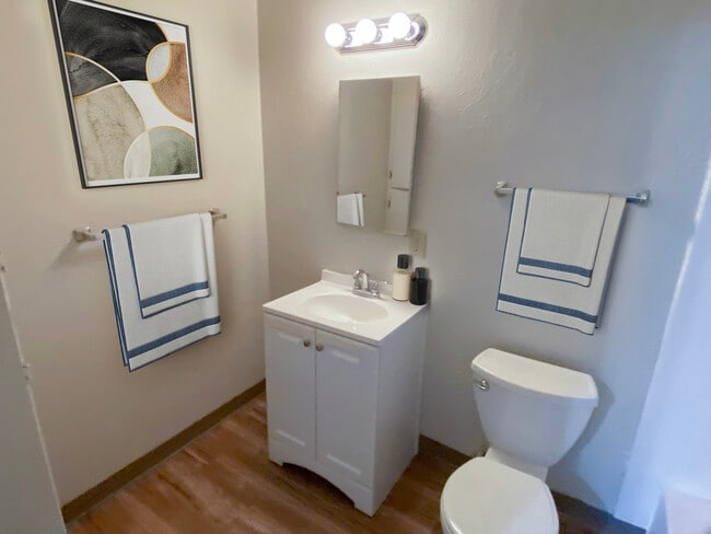 Photo - Britton Park Apartments