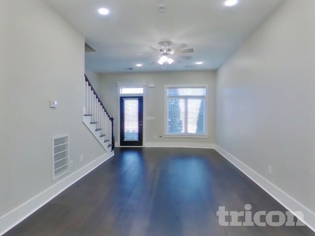 Photo - 6813 Charlotte Pike