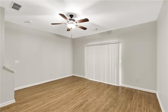 Photo - 3160 Mill Springs Cir NE