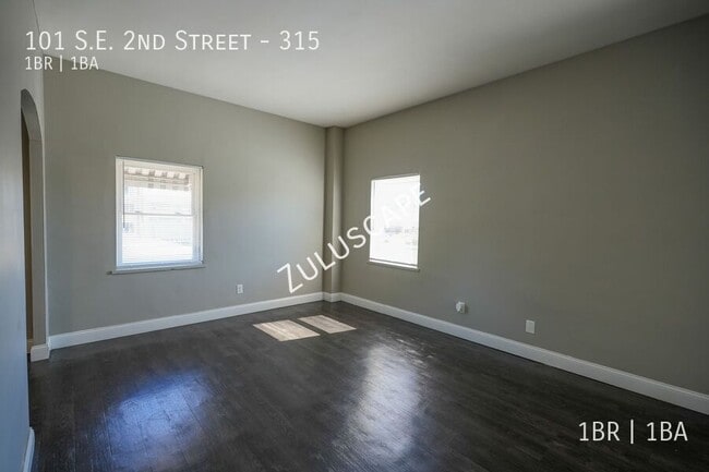 Photo - 101 SE 2nd St Unit 315