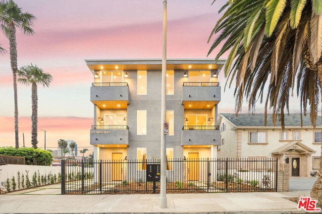 6241 Banner Ave Unit 3/4