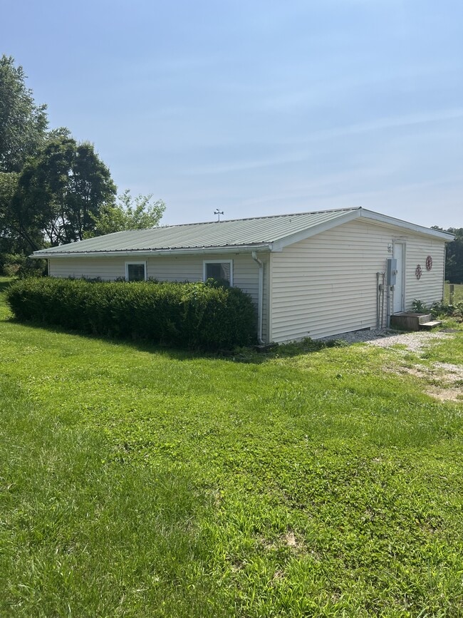 Photo - 355 Oak Hill Rd House