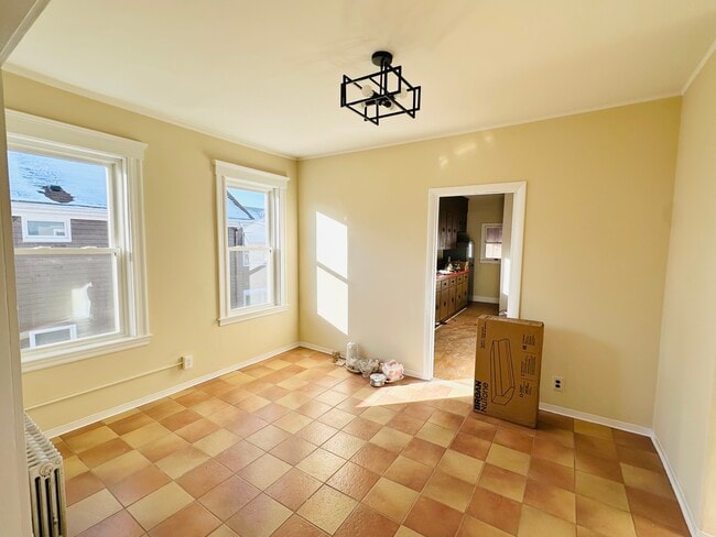 Photo - 68 Pinkert St Unit 2