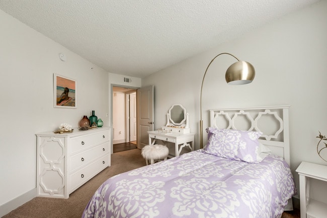 Bahia Cove Apartments