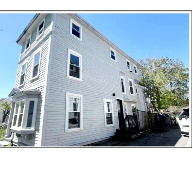 Photo - 29 Broad St