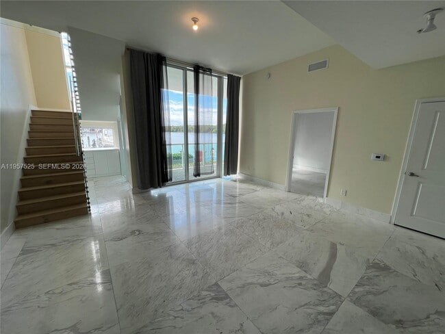Photo - 400 Sunny Isles Blvd Unidad 102