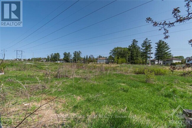 Photo - 258 Forestbrook St