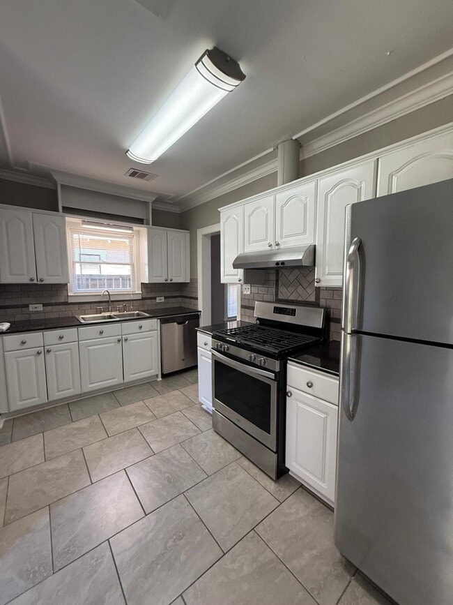 Photo - 1103 Harvard St