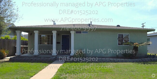 Building Photo - 703 S Citron St Rental