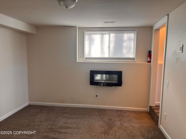Photo - Beautiful East Anchorage 3 Bedroom Home!