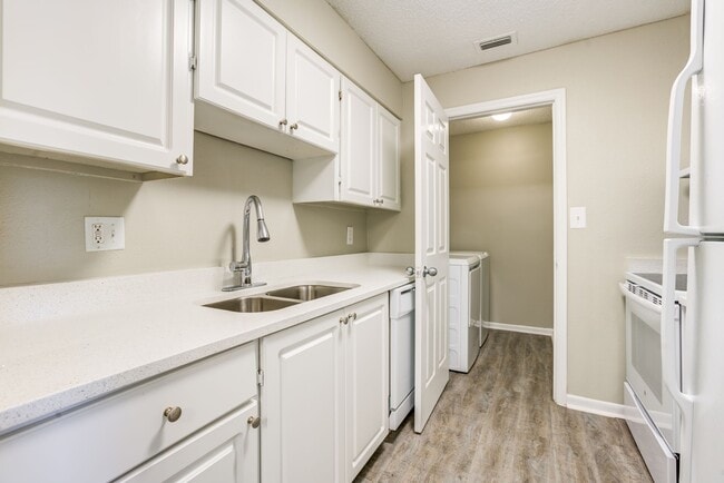 Stone Creek Apartments