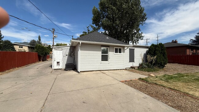Photo - 2760 S 1100 E
