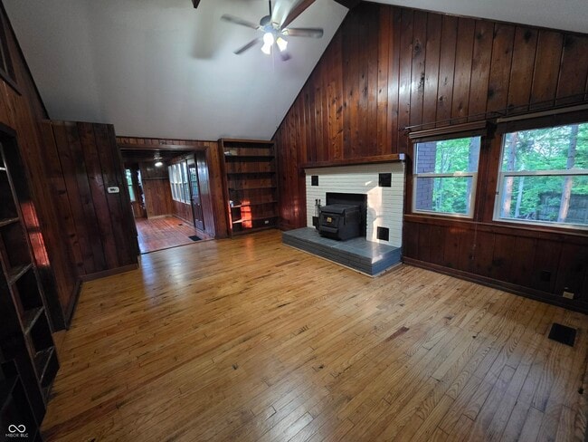 Photo - 158 Redbud Ln