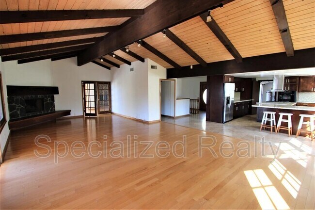 Photo - 3694 Berwick Dr