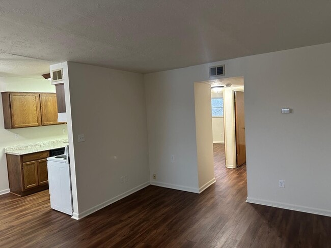 Photo - 3000 Fordhaven Rd Unidad #3