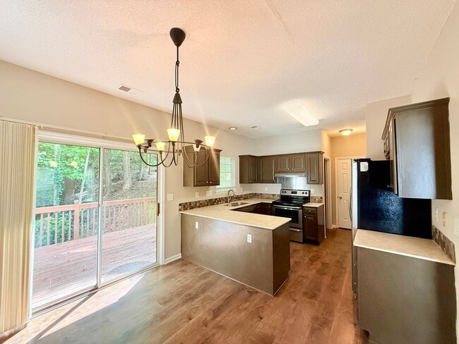 Photo - 2812 Chalgrove Ln
