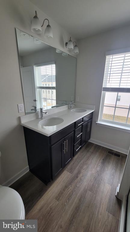 Photo - 7503 Silver Thread Wy