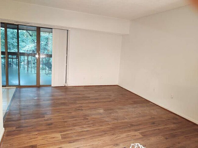 Living Room - 11661 Stoneview Sq Unidad 22C