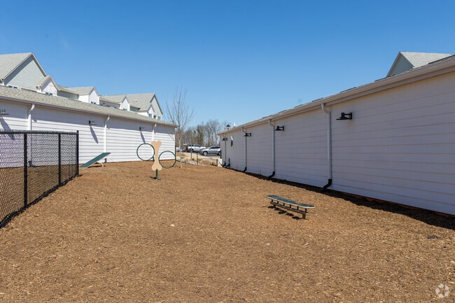 Building Photo - The Wrenley