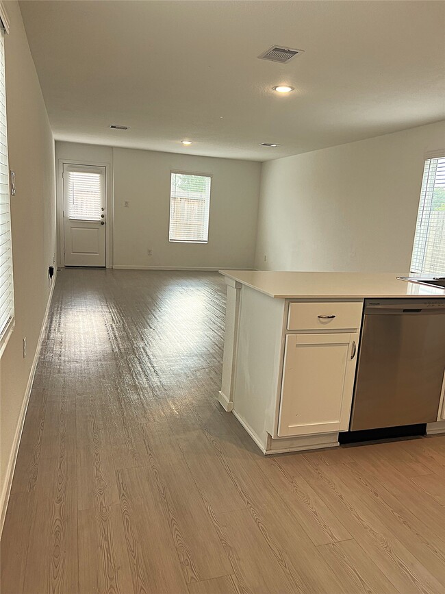 Photo - 18210 Via Aurelia Dr