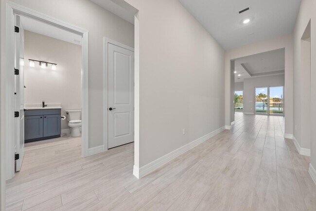 Photo - 12421 Banner Ct
