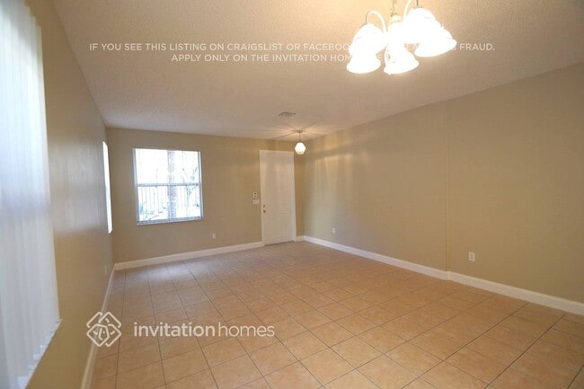 Photo - 15808 SW 48th Manor