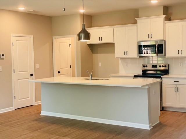 Photo - 2326 Portrush Wy SE