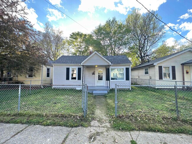 Photo - 4140 Craig Ave House