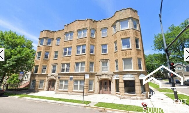 Photo - 5206 N Leavitt St Unit 1