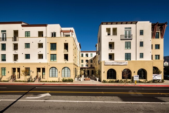 Luxe Pasadena apartments — community photo