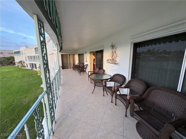 Photo - 383 Harbour Dr Unit 207