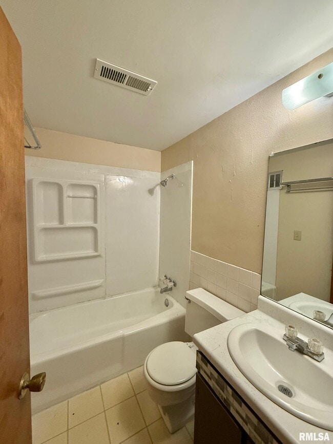 Photo - 105 Paradise Ct Unit A3