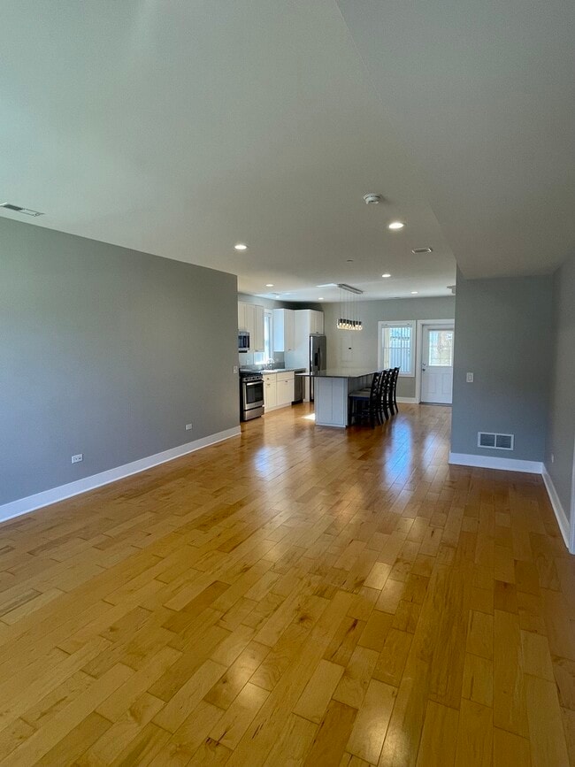 Photo - 1986 Pine St Unidad 1