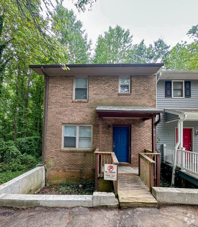 Building Photo - 918 Georgetown Rd Unit 918 Georgetown St Rental