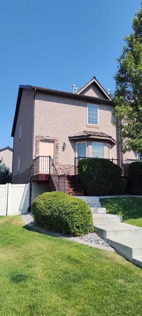 Beautiful Salt Lake Townhome!!! - Beautiful Salt Lake Townhome!!!