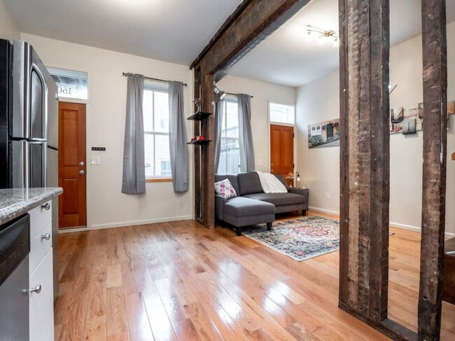 Photo - 1606 Pleasant St Unidad SI ID1056043P