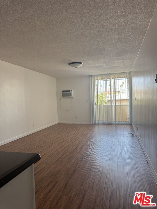 Photo - 425 S Kenmore Ave Unit 311