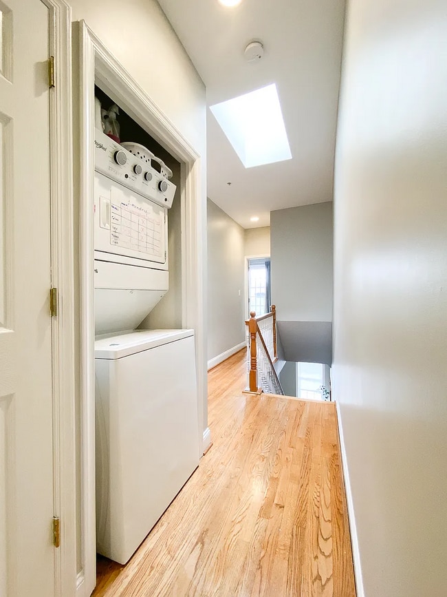 Photo - 1510 Park Rd NW