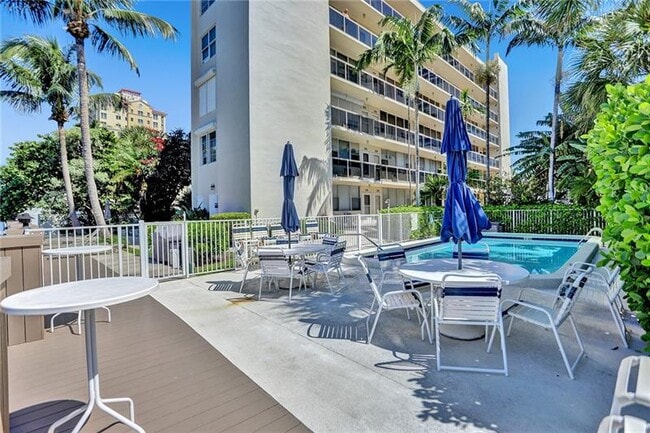 Photo - 101 N Birch Rd Unidad 504