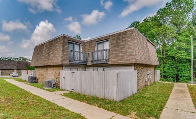 Building Photo - 2301 W Michigan Ave Rental