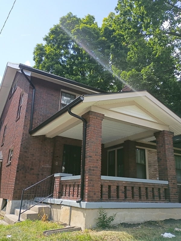 Photo - 35 Woodcrest Ave