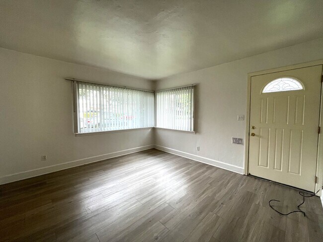 Photo - SDS T 1633-1639 Unit 1633